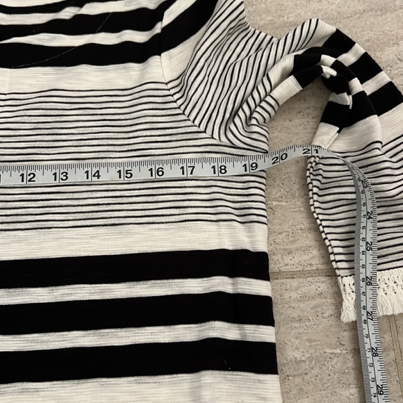 Talbots Top Size Small NWT - Picture 3 of 5